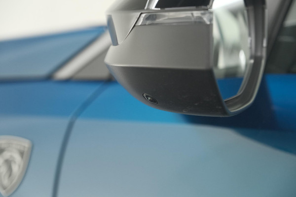 Peugeot 3008 1.2 Hybrid 136 GT | Panoramdak | 360 Camera | Stoelverwarming | Elektrische Kofferklep | Allseason Banden