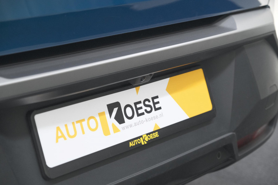 Peugeot 3008 1.2 Hybrid 136 GT | Panoramdak | 360 Camera | Stoelverwarming | Elektrische Kofferklep | Allseason Banden