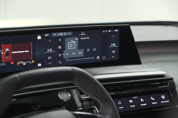 Peugeot 3008 1.2 Hybrid 136 GT | Panoramdak | 360 Camera | Stoelverwarming | Elektrische Kofferklep | Allseason Banden