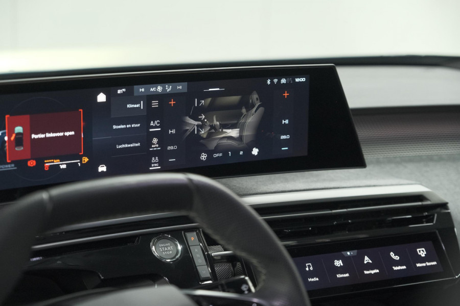 Peugeot 3008 1.2 Hybrid 136 GT | Panoramdak | 360 Camera | Stoelverwarming | Elektrische Kofferklep | Allseason Banden