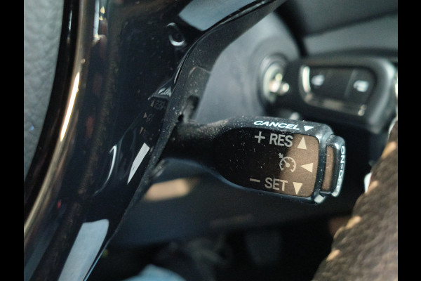 Toyota Yaris 1.5 VVT-i Active Rijklaar + 12 maanden Bovag-garantie Henk Jongen Auto's in Helmond,  al 50 jaar service zoals 't hoort!