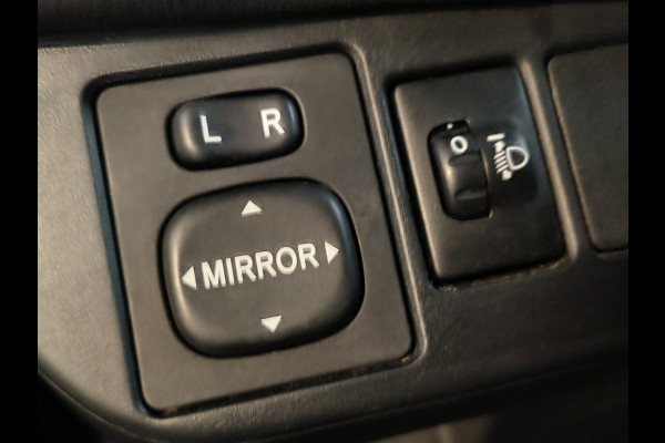 Toyota Yaris 1.5 VVT-i Active Rijklaar + 12 maanden Bovag-garantie Henk Jongen Auto's in Helmond,  al 50 jaar service zoals 't hoort!