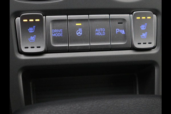 Hyundai Kona EV Limited 64 kWh | SOH 100% | 3 Fase | Stoelventilatie | Head-Up | Adaptive cruise | Camera | Carplay | Achterbankverwarming