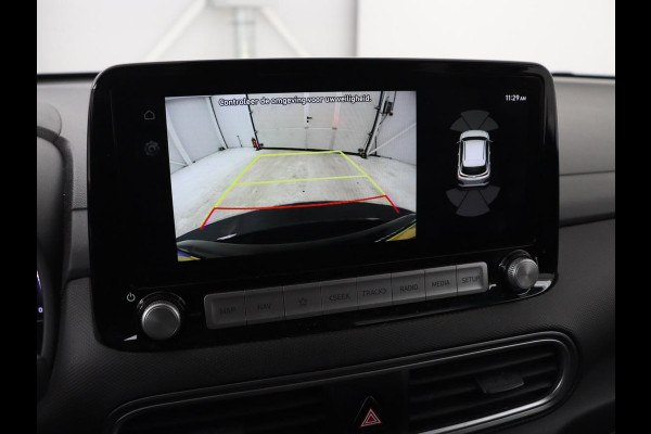 Hyundai Kona EV Limited 64 kWh | SOH 100% | 3 Fase | Stoelventilatie | Head-Up | Adaptive cruise | Camera | Carplay | Achterbankverwarming