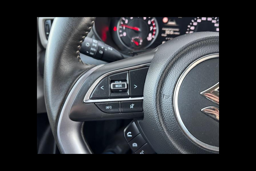 Suzuki Swift 1.2 Select Smart Hybrid,Automaat,camera,LED,stoelverwarming,Carplay/Andriod