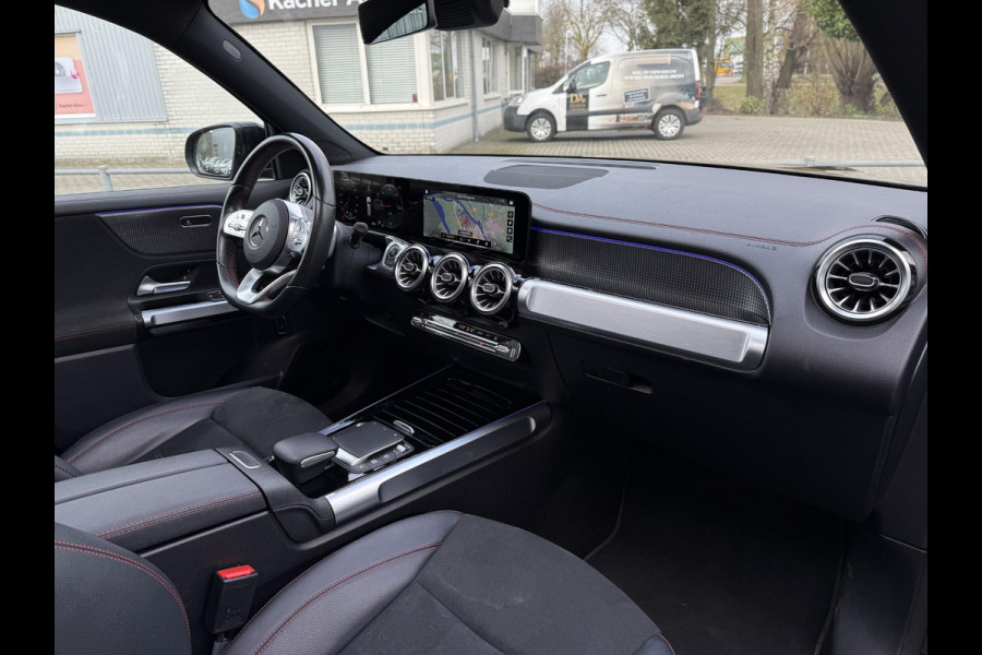 Mercedes-Benz EQB Aut. 250 AMG Sport Ed. 7pers 67 kWh | SoH 93% | Panorama | Sfeer Verlichting | Burmester | Camera |