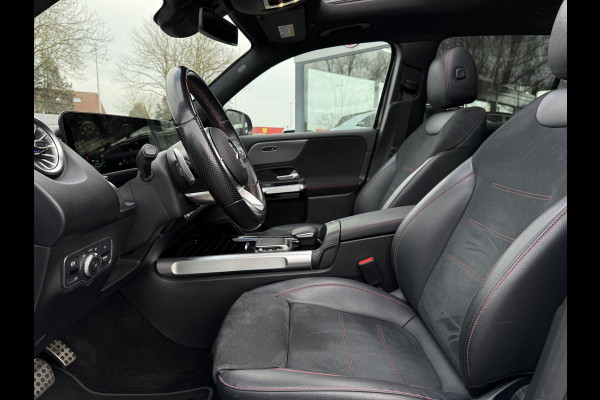 Mercedes-Benz EQB Aut. 250 AMG Sport Ed. 7pers 67 kWh | SoH 93% | Panorama | Sfeer Verlichting | Burmester | Camera |