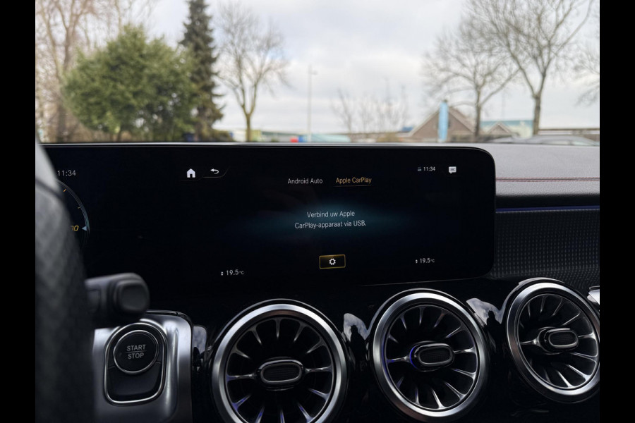 Mercedes-Benz EQB Aut. 250 AMG Sport Ed. 7pers 67 kWh | SoH 93% | Panorama | Sfeer Verlichting | Burmester | Camera |