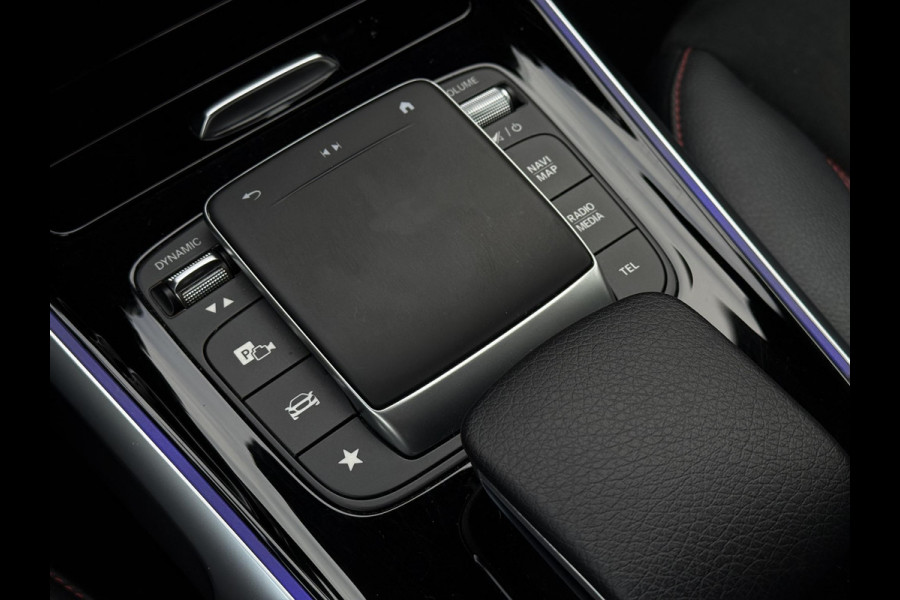 Mercedes-Benz EQB Aut. 250 AMG Sport Ed. 7pers 67 kWh | SoH 93% | Panorama | Sfeer Verlichting | Burmester | Camera |