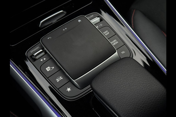 Mercedes-Benz EQB Aut. 250 AMG Sport Ed. 7pers 67 kWh | SoH 93% | Panorama | Sfeer Verlichting | Burmester | Camera |