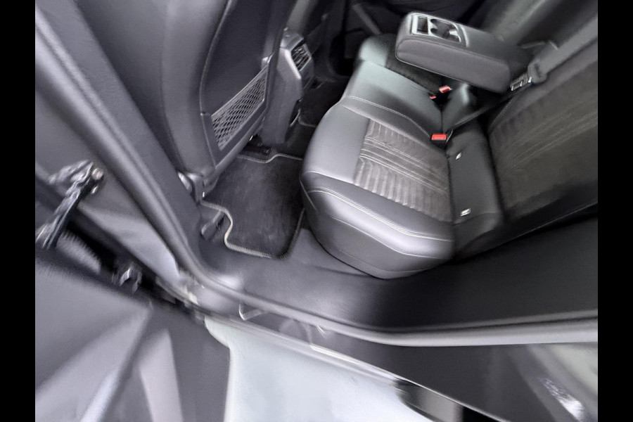 Peugeot E 3008 GT Avantage 210 73 kWh VAN: 39.900,- VOOR: 35.877,- UW LENTEVOORDEEEL: 4.023,- EURO | SOH 95% WARMTEPOMP | DODE HOEKCENSOR | DEALER ONDERHOUDEN | BTW VERREKENBAAR | RIJKLAARPRIJS incl. 12mnd BOVAG | 100% ongeval verleden vrij.