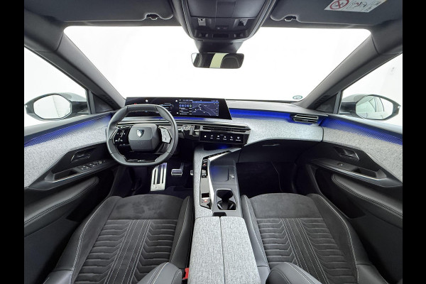 Peugeot E 3008 GT Avantage 210 73 kWh VAN: 39.900,- VOOR: 35.877,- UW LENTEVOORDEEEL: 4.023,- EURO | SOH 95% WARMTEPOMP | DODE HOEKCENSOR | DEALER ONDERHOUDEN | BTW VERREKENBAAR | RIJKLAARPRIJS incl. 12mnd BOVAG | 100% ongeval verleden vrij.