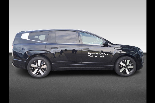 Hyundai IONIQ 9 Connect AWD 7p. 110.3 kWh