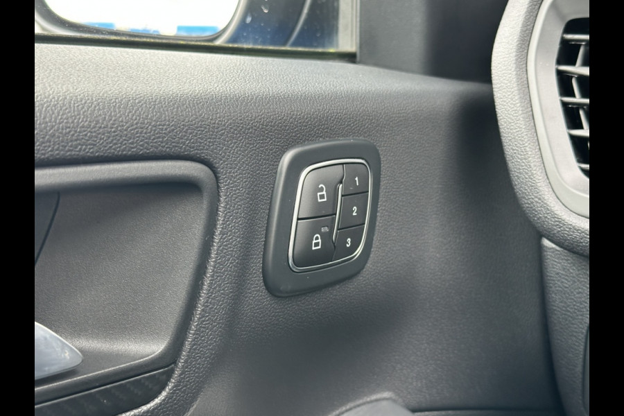 Ford Kuga 2.5 PHEV ST-Line X TREKHAAK! PANODAK! TECHPACK! WINTERPACK!