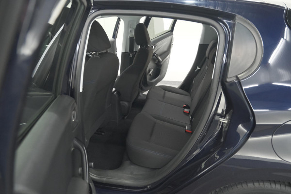 Peugeot 208 PureTech 82 Signature | Apple Carplay | Parkeersensoren | Navigatie | Airco
