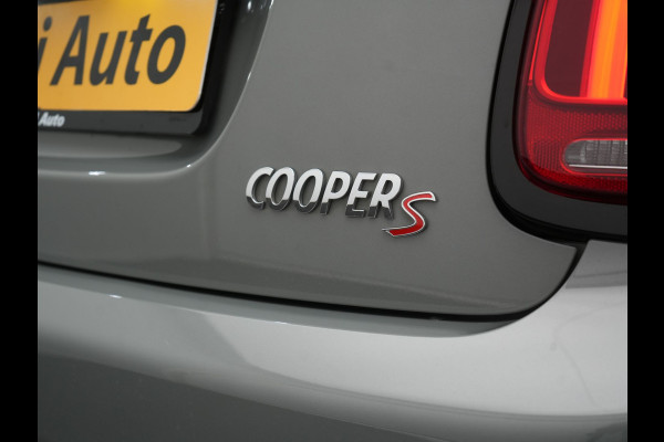 MINI Mini 2.0 Cooper S Chili 192pk 5 Deurs | Apple Carplay | Sportstoelen Verwarmd | Union Jack Achterlichten | 17"L.M | LED Koplampen | Navigatie Full Map | DAB | Cruise Control |