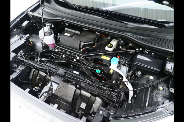 Audi Q4 e-tron 35 Launch edition 55 kWh | Leder | Camera | Cruise | DAB | Climate | Stoelverwarming | Carplay | PDC