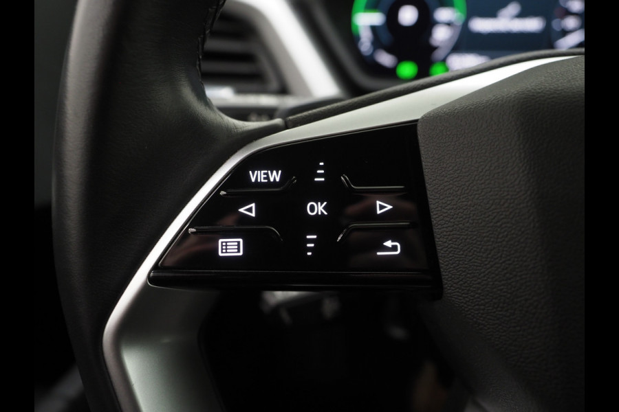 Audi Q4 e-tron 35 Launch edition 55 kWh | Leder | Camera | Cruise | DAB | Climate | Stoelverwarming | Carplay | PDC