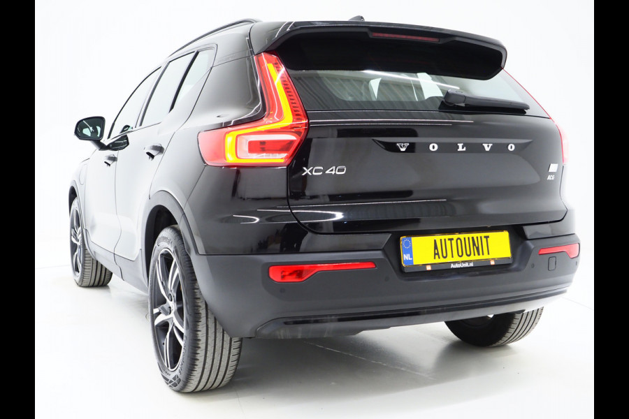 Volvo XC40 1.5 T5 Recharge R-Design Full Black | Camera | Keyless | Virtual | DAB | Climate | Zwarte Hemel | Carplay
