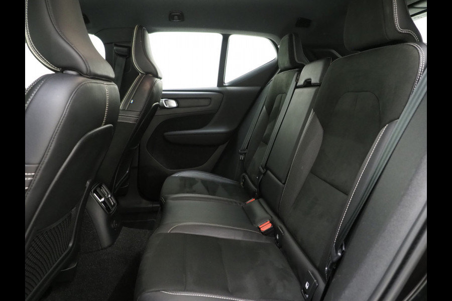 Volvo XC40 1.5 T5 Recharge R-Design Full Black | Camera | Keyless | Virtual | DAB | Climate | Zwarte Hemel | Carplay