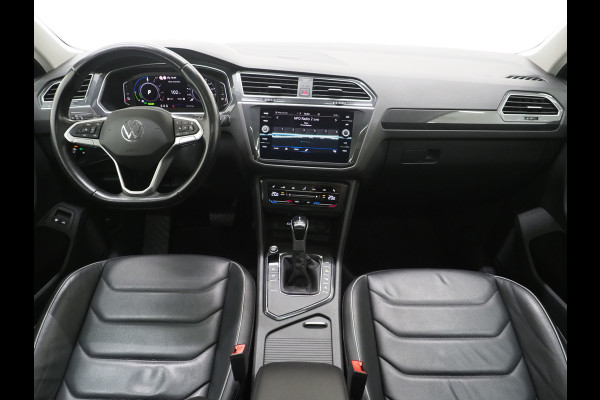 Volkswagen Tiguan 1.4 TSI eHybrid Elegance Exclusive | Panoramadak | Leder | 360 | Keyless | Adaptive Cruise | Memory | Carplay