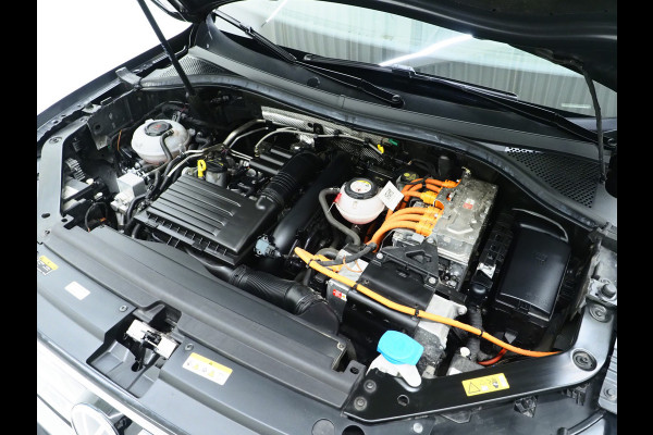 Volkswagen Tiguan 1.4 TSI eHybrid Elegance Exclusive | Panoramadak | Leder | 360 | Keyless | Adaptive Cruise | Memory | Carplay
