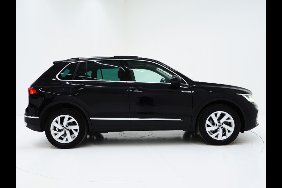 Volkswagen Tiguan 1.4 TSI eHybrid Elegance Exclusive | Panoramadak | Leder | 360 | Keyless | Adaptive Cruise | Memory | Carplay