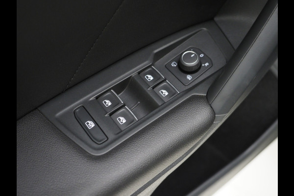 Volkswagen Tiguan 1.4 TSI eHybrid Elegance Exclusive | Panoramadak | Leder | 360 | Keyless | Adaptive Cruise | Memory | Carplay