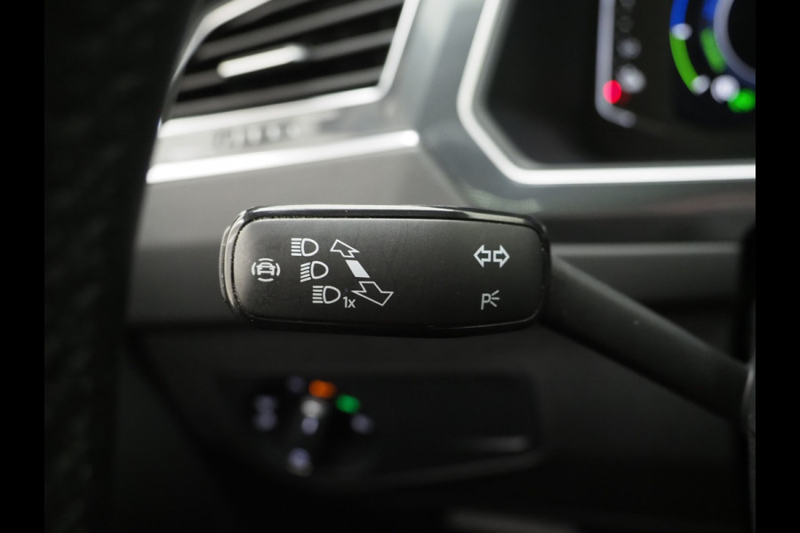 Volkswagen Tiguan 1.4 TSI eHybrid Elegance Exclusive | Panoramadak | Leder | 360 | Keyless | Adaptive Cruise | Memory | Carplay