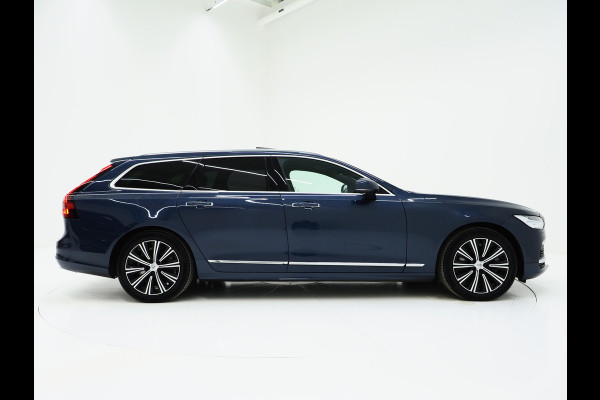 Volvo V90 2.0 T8 Recharge AWD Inscription | Panoramadak | Massage | Trekhaak | Pilot Assist | Harman/Kardon | HUD | 360 | Leder