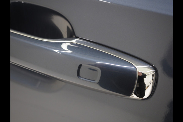 Volvo V90 2.0 T8 Recharge AWD Inscription | Panoramadak | Massage | Trekhaak | Pilot Assist | Harman/Kardon | HUD | 360 | Leder