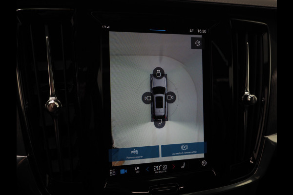 Volvo V90 2.0 T8 Recharge AWD Inscription | Panoramadak | Massage | Trekhaak | Pilot Assist | Harman/Kardon | HUD | 360 | Leder