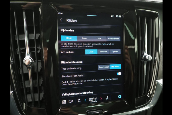 Volvo V90 2.0 T8 Recharge AWD Inscription | Panoramadak | Massage | Trekhaak | Pilot Assist | Harman/Kardon | HUD | 360 | Leder