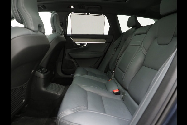 Volvo V90 2.0 T8 Recharge AWD Inscription | Panoramadak | Massage | Trekhaak | Pilot Assist | Harman/Kardon | HUD | 360 | Leder