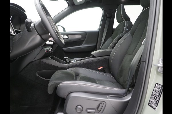Volvo XC40 1.5 T5 Plug-in hybrid Ultimate Dark | Panoramadak | Pilot Assist | Harman/Kardon | 360 | Keyless | BLIS | Carplay