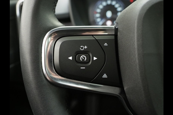 Volvo XC40 1.5 T5 Plug-in hybrid Ultimate Dark | Panoramadak | Pilot Assist | Harman/Kardon | 360 | Keyless | BLIS | Carplay