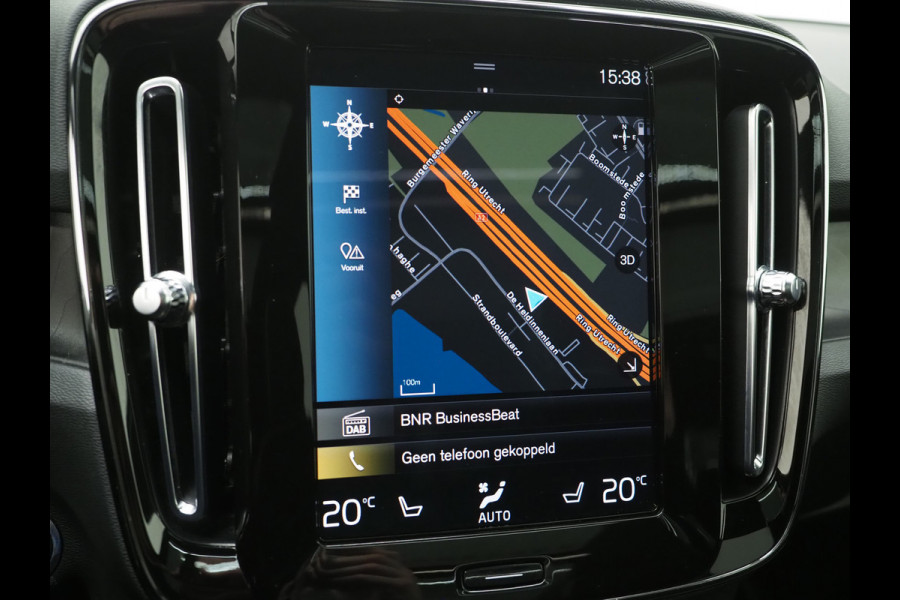 Volvo XC40 1.5 T5 Plug-in hybrid Ultimate Dark | Panoramadak | Pilot Assist | Harman/Kardon | 360 | Keyless | BLIS | Carplay