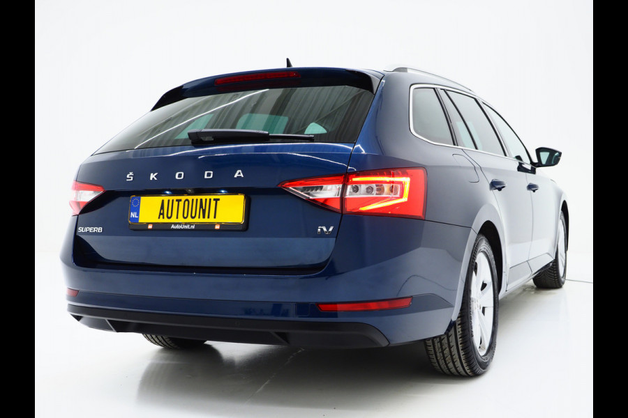 Škoda Superb Combi 1.4 TSI iV Style 218PK | Leder | Trekhaak | Camera | Keyless | Adaptive Cruise | Memory | Virtual | Carplay