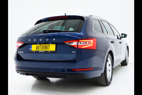 Škoda Superb Combi 1.4 TSI iV Style 218PK | Leder | Trekhaak | Camera | Keyless | Adaptive Cruise | Memory | Virtual | Carplay