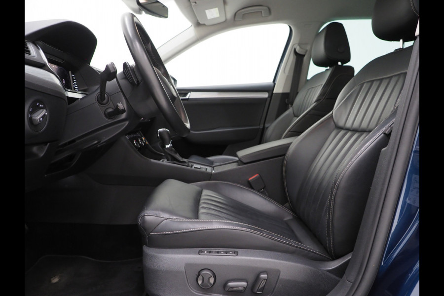 Škoda Superb Combi 1.4 TSI iV Style 218PK | Leder | Trekhaak | Camera | Keyless | Adaptive Cruise | Memory | Virtual | Carplay