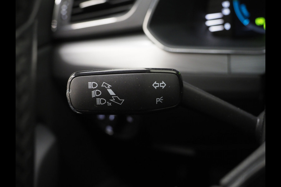 Škoda Superb Combi 1.4 TSI iV Style 218PK | Leder | Trekhaak | Camera | Keyless | Adaptive Cruise | Memory | Virtual | Carplay