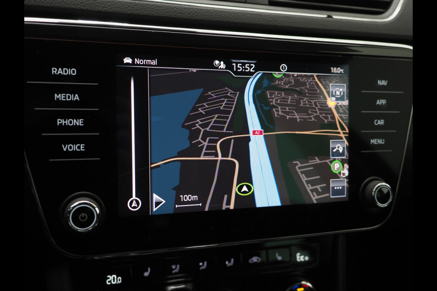 Škoda Superb Combi 1.4 TSI iV Style 218PK | Leder | Trekhaak | Camera | Keyless | Adaptive Cruise | Memory | Virtual | Carplay