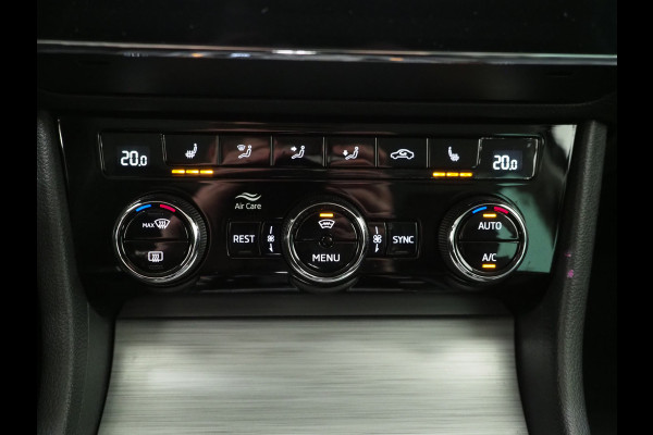 Škoda Superb Combi 1.4 TSI iV Style 218PK | Leder | Trekhaak | Camera | Keyless | Adaptive Cruise | Memory | Virtual | Carplay