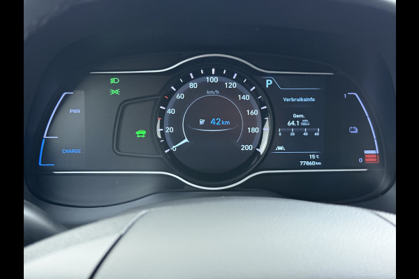 Hyundai Kona EV 64kWh 3 fase SOH-100% Warmtepomp Adaptive-Cruise Head-Up Display 1/2 Leer Krell®-Hifi Apple Carplay Android Adap.Cruise Camer Keyless Privacy Glas DAB Led Blind Spot Lane Assist Origineel Nederlandse Auto € 45.000 nieuw!!