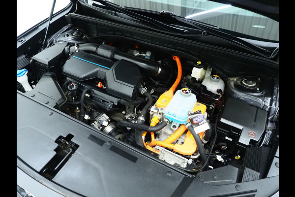 Kia Sorento 1.6 T-GDI Plug-in Hybrid 4WD | Adaptive Cruise | Trekhaak | Camera | Keyless | Dodehoek | Virtual | Carplay