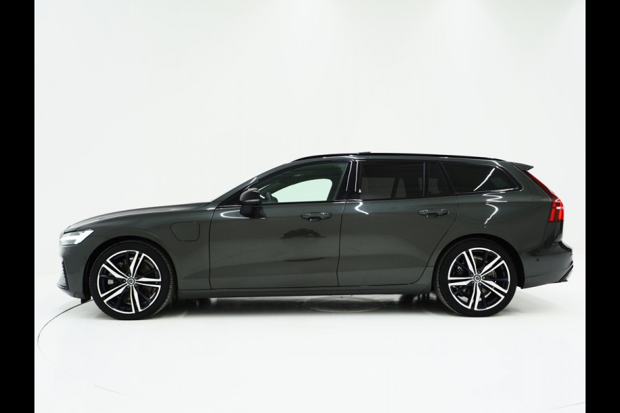 Volvo V60 2.0 T6 Recharge AWD R-Design | Panoramadak | Harman/Kardon | HUD | Pilot Assist | 360 | Keyless | Leder | Carplay