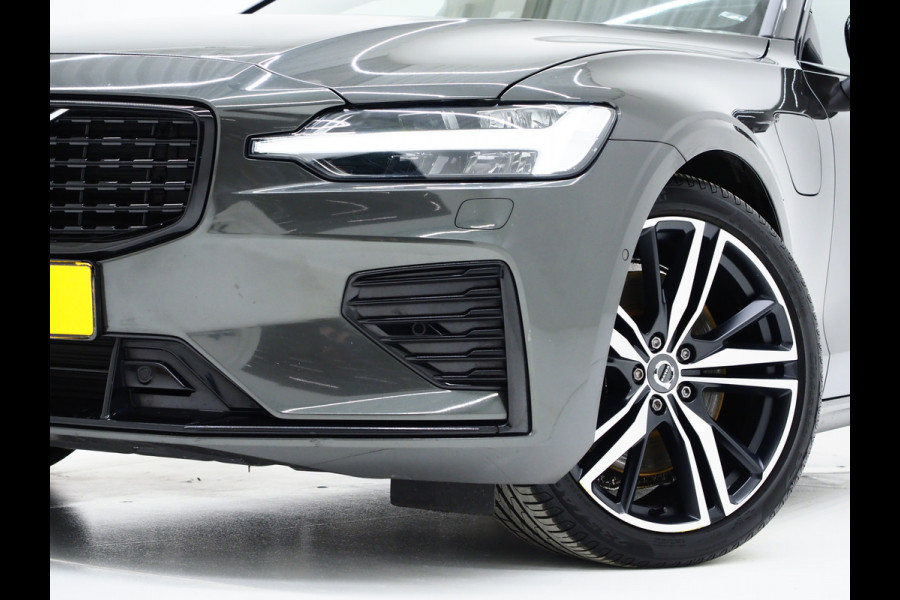 Volvo V60 2.0 T6 Recharge AWD R-Design | Panoramadak | Harman/Kardon | HUD | Pilot Assist | 360 | Keyless | Leder | Carplay