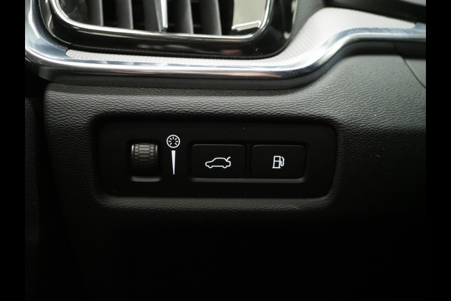 Volvo V60 2.0 T6 Recharge AWD R-Design | Panoramadak | Harman/Kardon | HUD | Pilot Assist | 360 | Keyless | Leder | Carplay