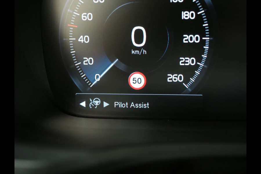 Volvo V60 2.0 T6 Recharge AWD R-Design | Panoramadak | Harman/Kardon | HUD | Pilot Assist | 360 | Keyless | Leder | Carplay