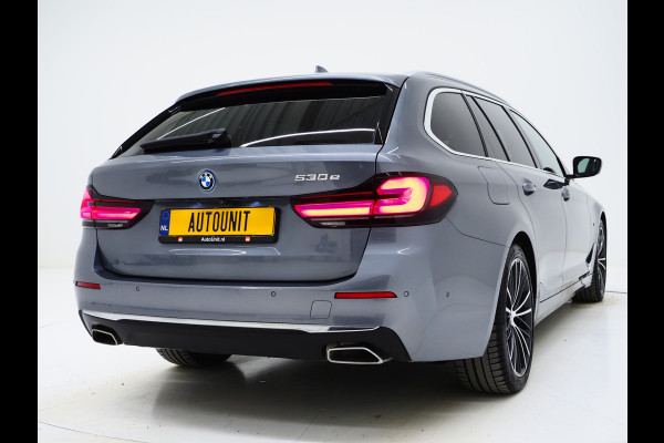 BMW 5 Serie Touring 530e Executive Luxury | Panoramadak | Leder | Camera | Keyless | Sfeerlicht | Virtual | DAB | Carplay